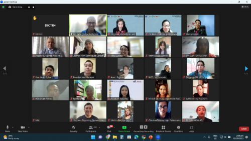 Screen capture of attendees of the webinar (1/11)