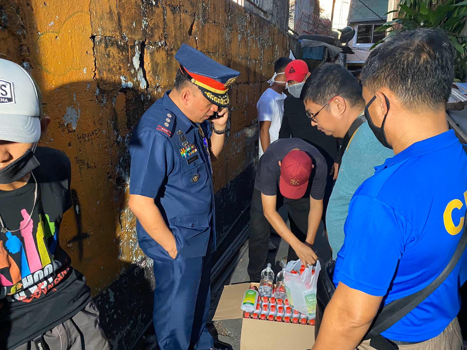 Photo of DTI, CIDG raiding essential product hoarders in Manila and Caloocan