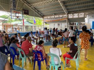 Attendees of Epektibong Serbisyong Publiko in JalaJala, Rizal.