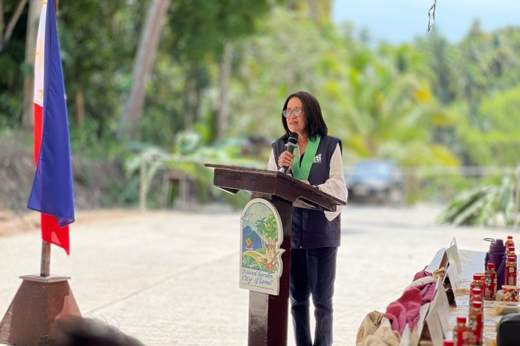 Department of Trade and Industry (DTI)-Regional Operations Group (ROG) Supervising Head Undersecretary Blesila Lantayona delivering a speech at the official FMR turnover ceremony.