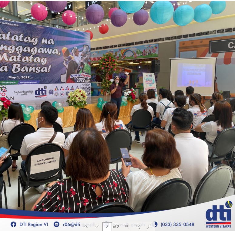 Crowd shot at the annual Labor Day Jobs and Business Fair at SM City Iloilo on 1 May 2022