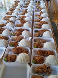 Packed meals are prepared and ready for delivery to frontliners.