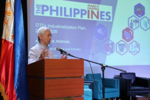 Secretary Pascual at the UP Forum
