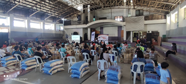 DTI MisOr grants livelihood kits to 70 flood, fire victims in Bulua