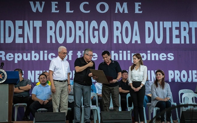 President Duterte and DTI Secretary Lopez launch P3