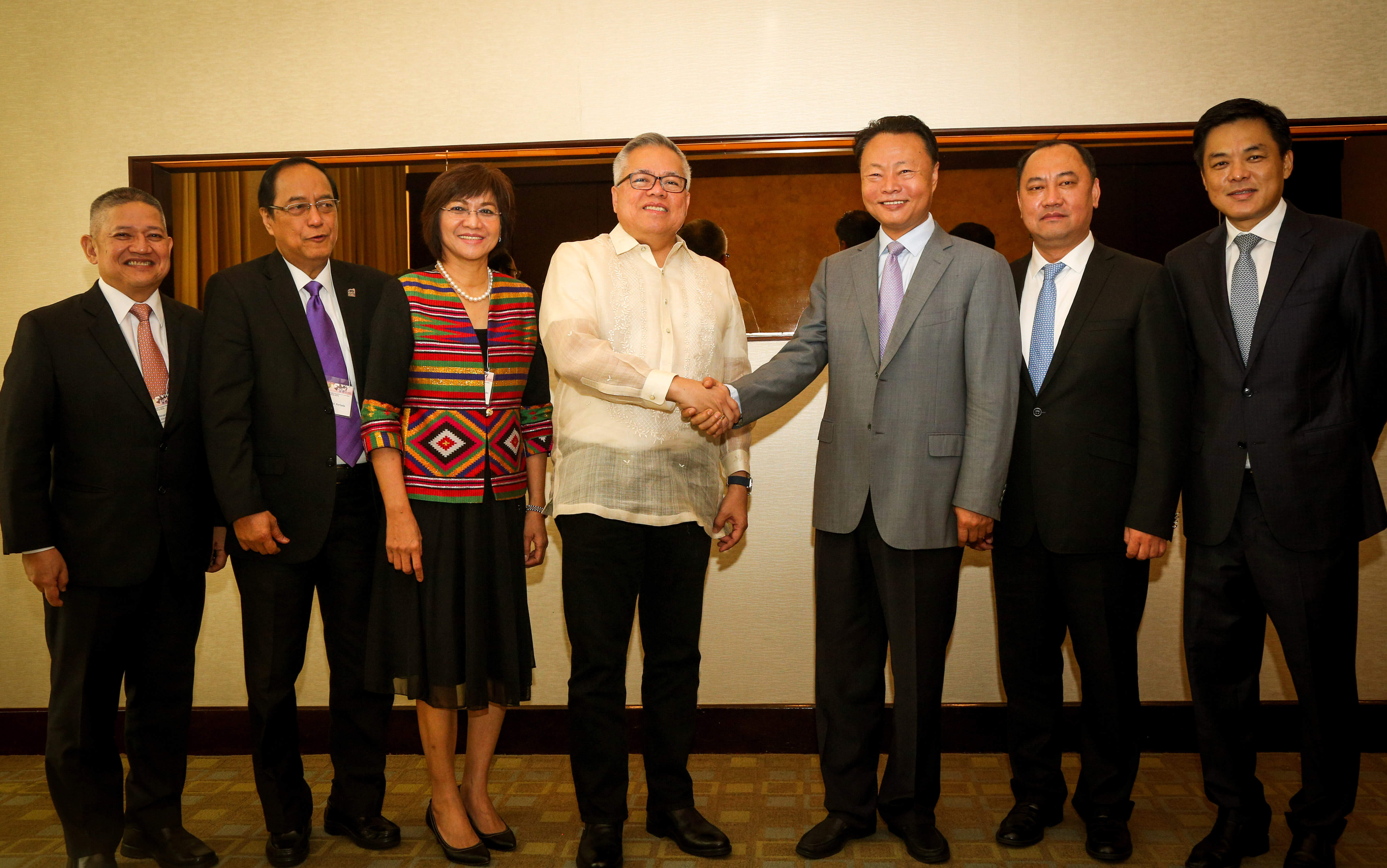 PH gears for participation in CIIE